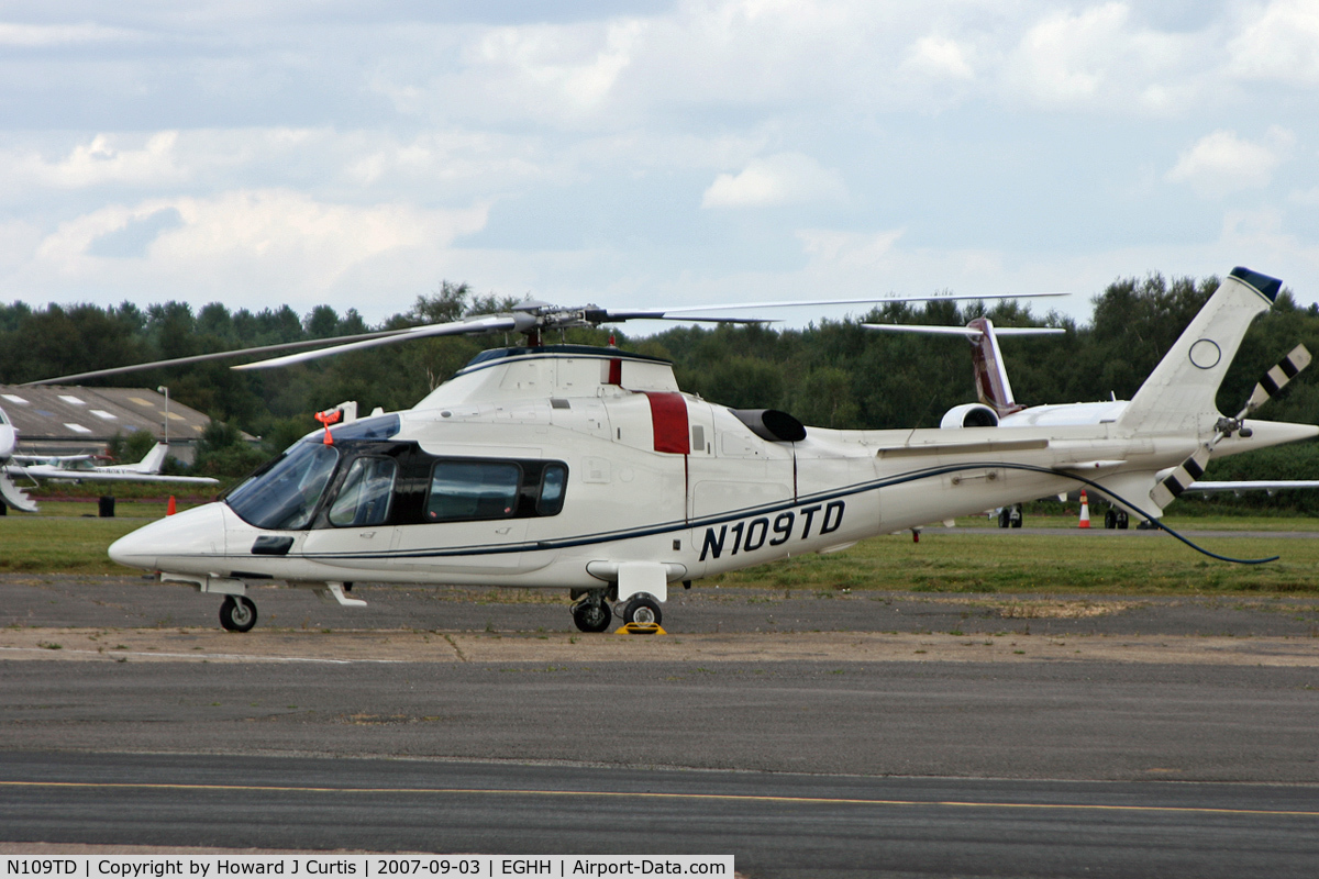 N109TD, 1997 Agusta A-109E Power C/N 11011, Privately owned.