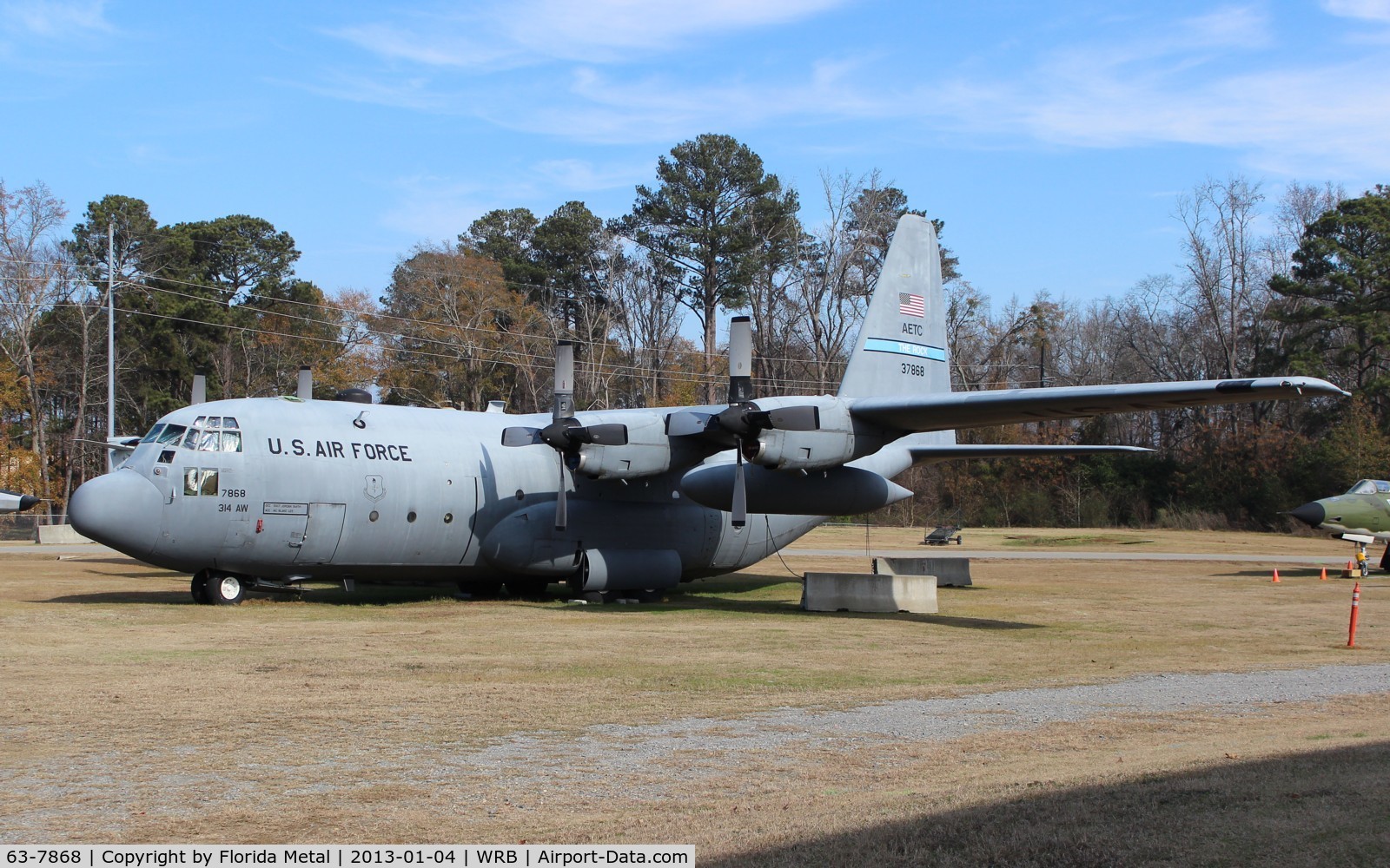 63-7868, Lockheed C-130E Hercules C/N 382-3938, C-130E Hercules
