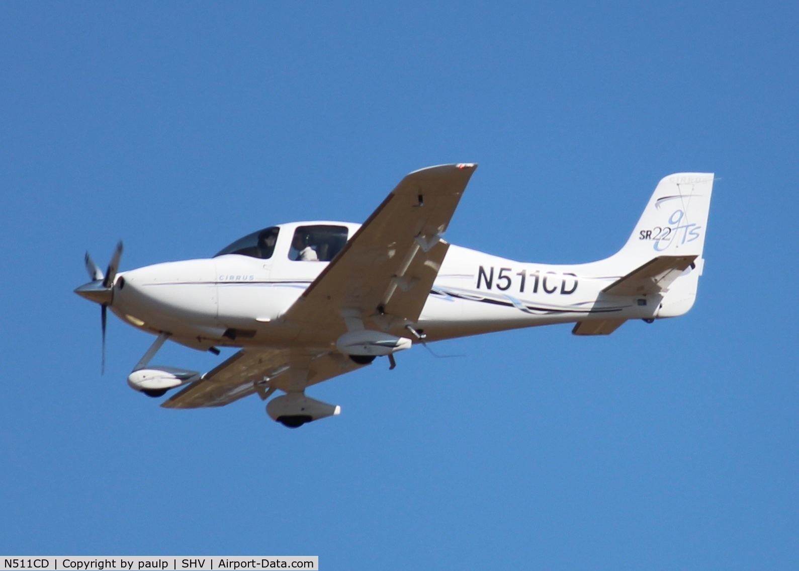 N511CD, 2005 Cirrus SR22 GTS C/N 1602, Landing at Shreveport Regional.