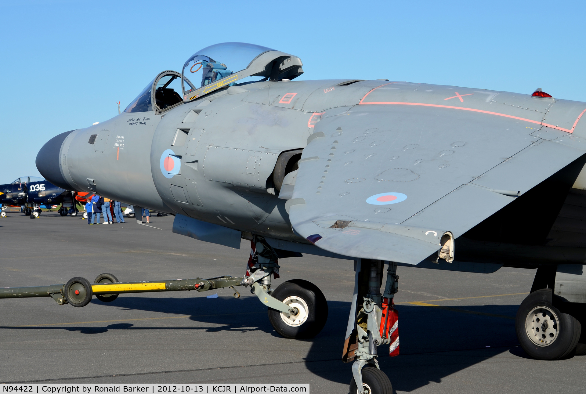 N94422, 1979 British Aerospace Sea Harrier F/A.2 C/N 41H-912002/DB2, Wing line - Culpeper Air Fest 2012