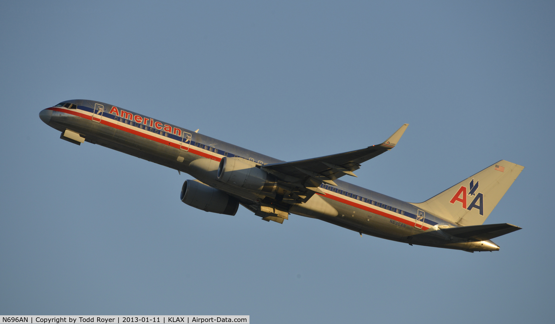 N696AN, 1994 Boeing 757-223 C/N 26976, Departing LAX