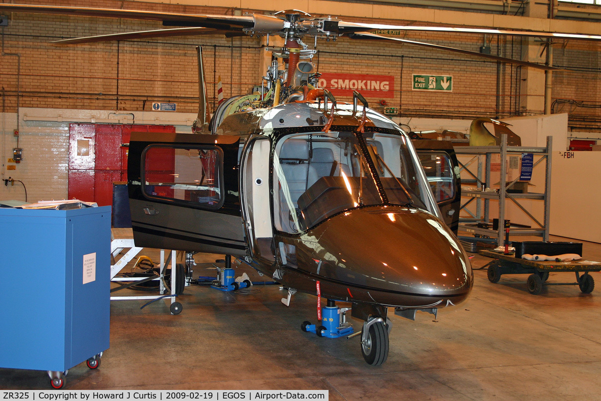 ZR325, 2000 Agusta A-109E Power C/N 11056, Being prepared for service with the Defence Helicopter Flying School. Ex G-BZEI.
