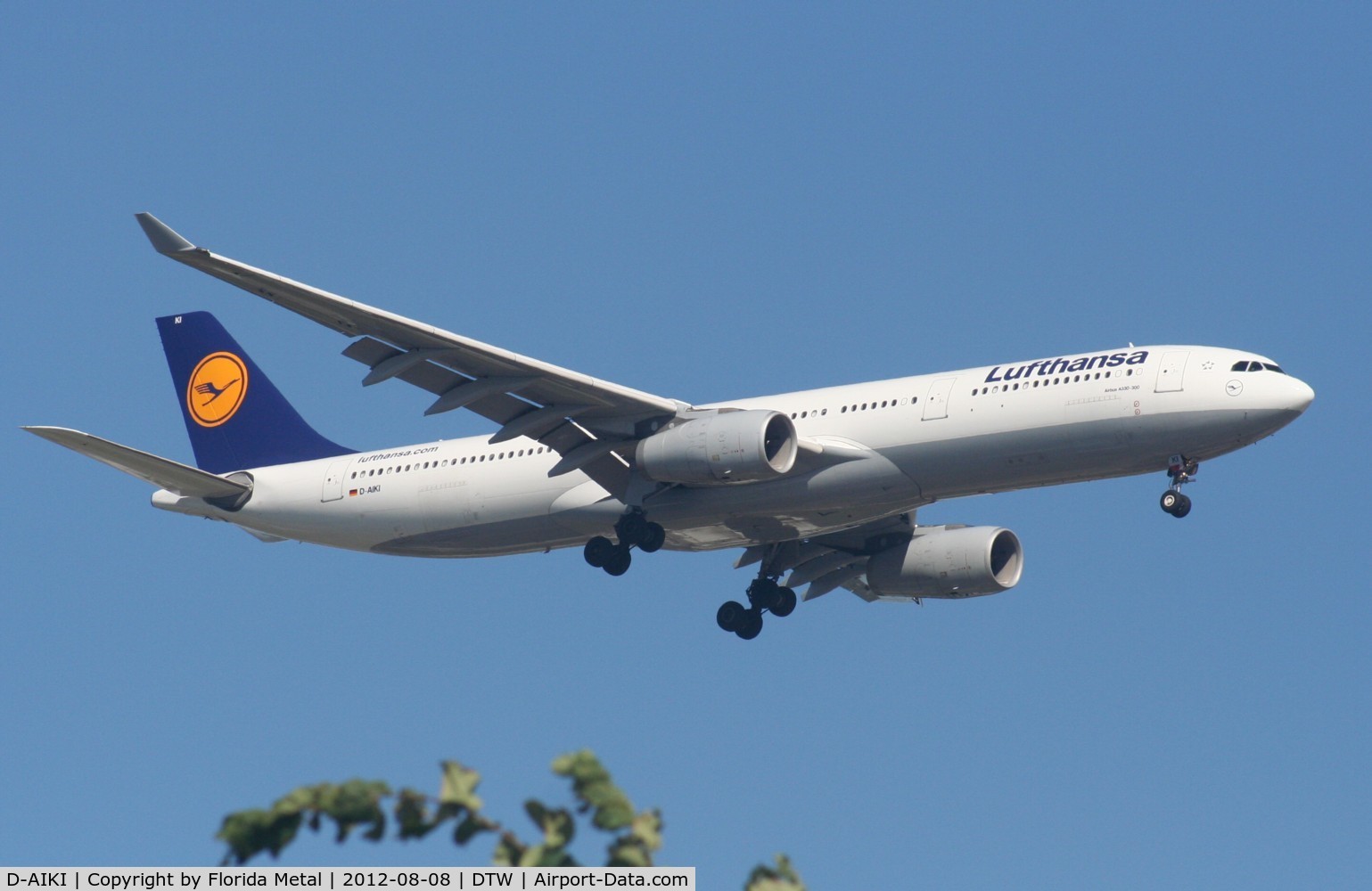 D-AIKI, 2005 Airbus A330-343X C/N 687, Lufthansa A330-300