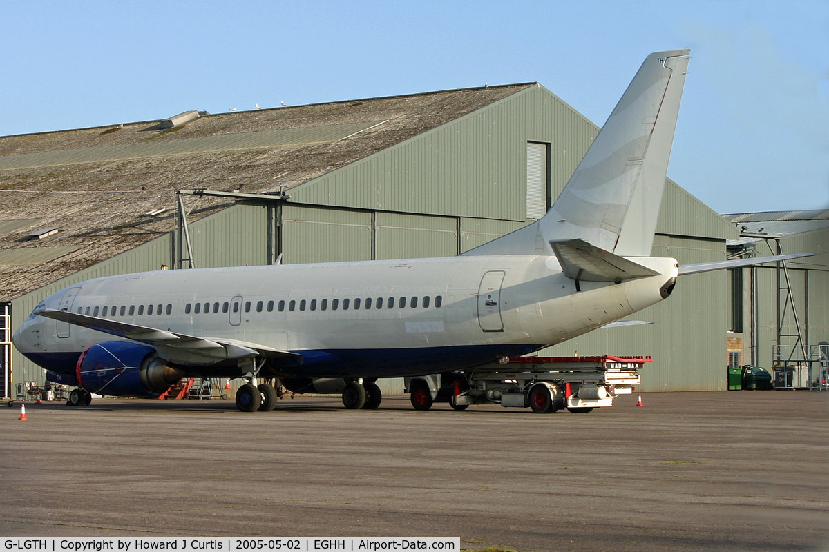 G-LGTH, 1988 Boeing 737-3Y0 C/N 23924, Ex British Airways. Registered as N924RM the day before but not carrying these marks yet.