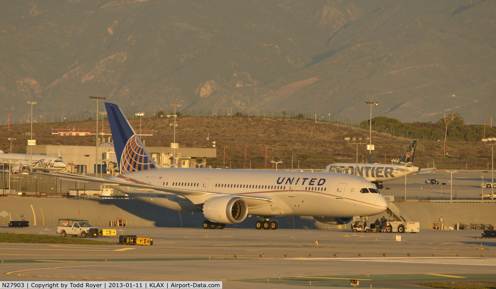 N27903, 2012 Boeing 787-8 Dreamliner C/N 34823, Waiting for the call to service