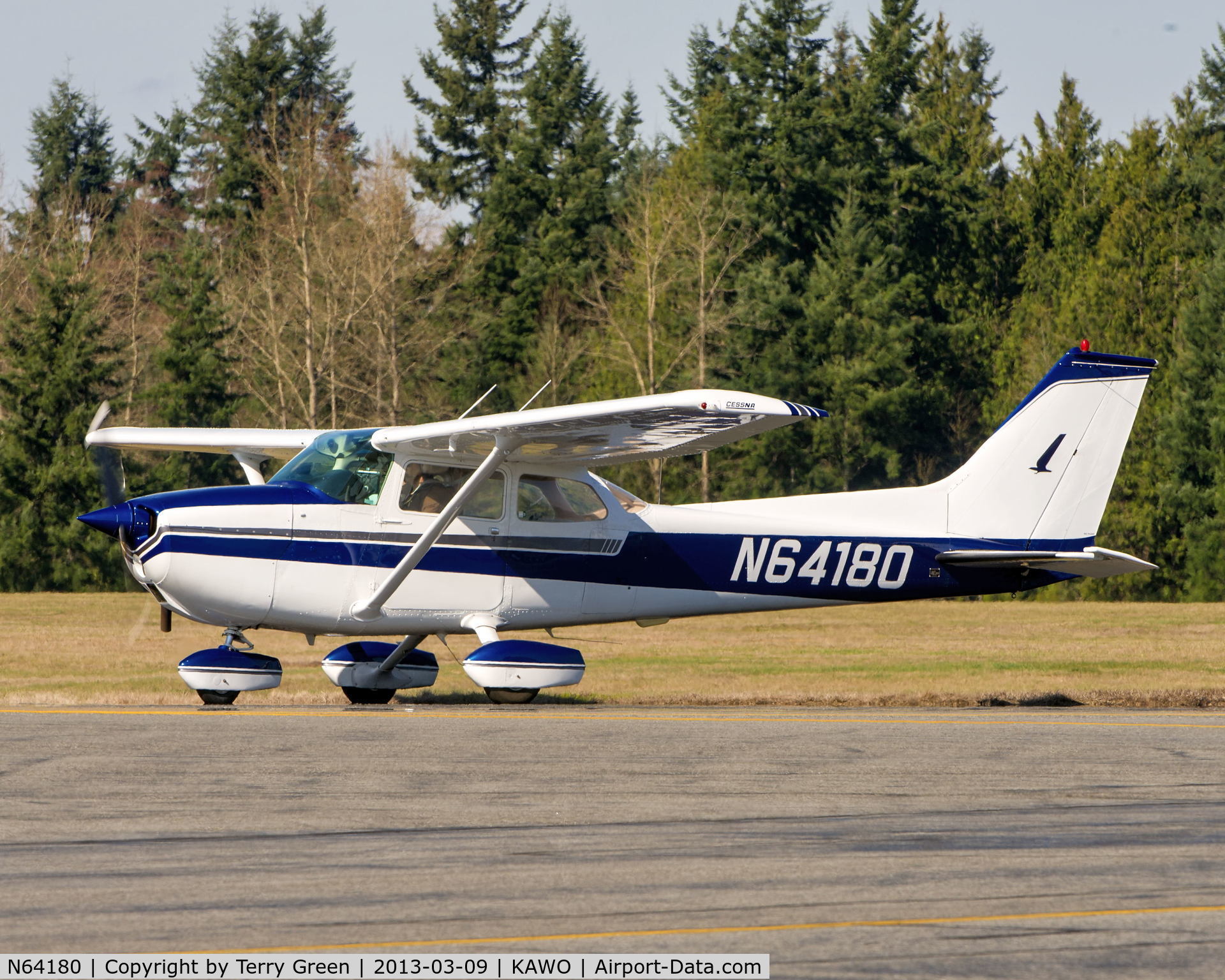 N64180, 1975 Cessna 172M C/N 17265069, 1975 Cessna 172M Skyhawk C/N 17265069