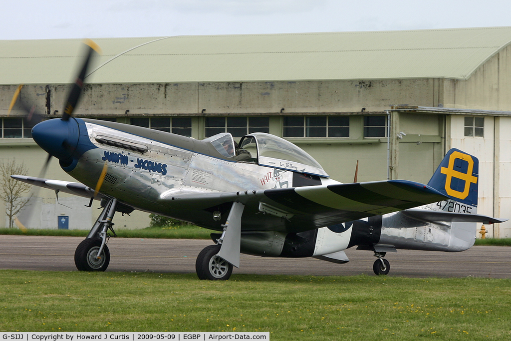 G-SIJJ, 1944 North American P-51D Mustang C/N 122-31894 (44-72035), At the Great Vintage Flying Weekend. Privately owned. '472035', 'Jumpin' Jacques'.