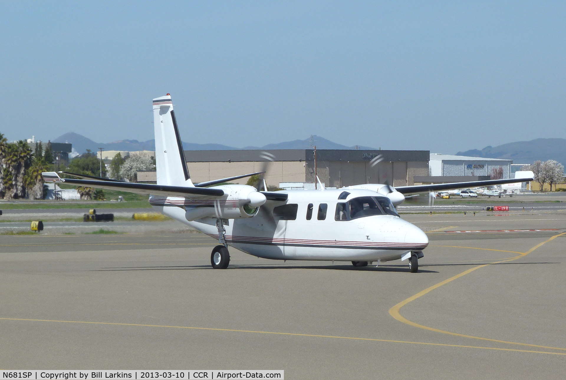 N681SP, Aero Commander 681 Hawk Commander C/N 6027, Leaving Buchanan Field.