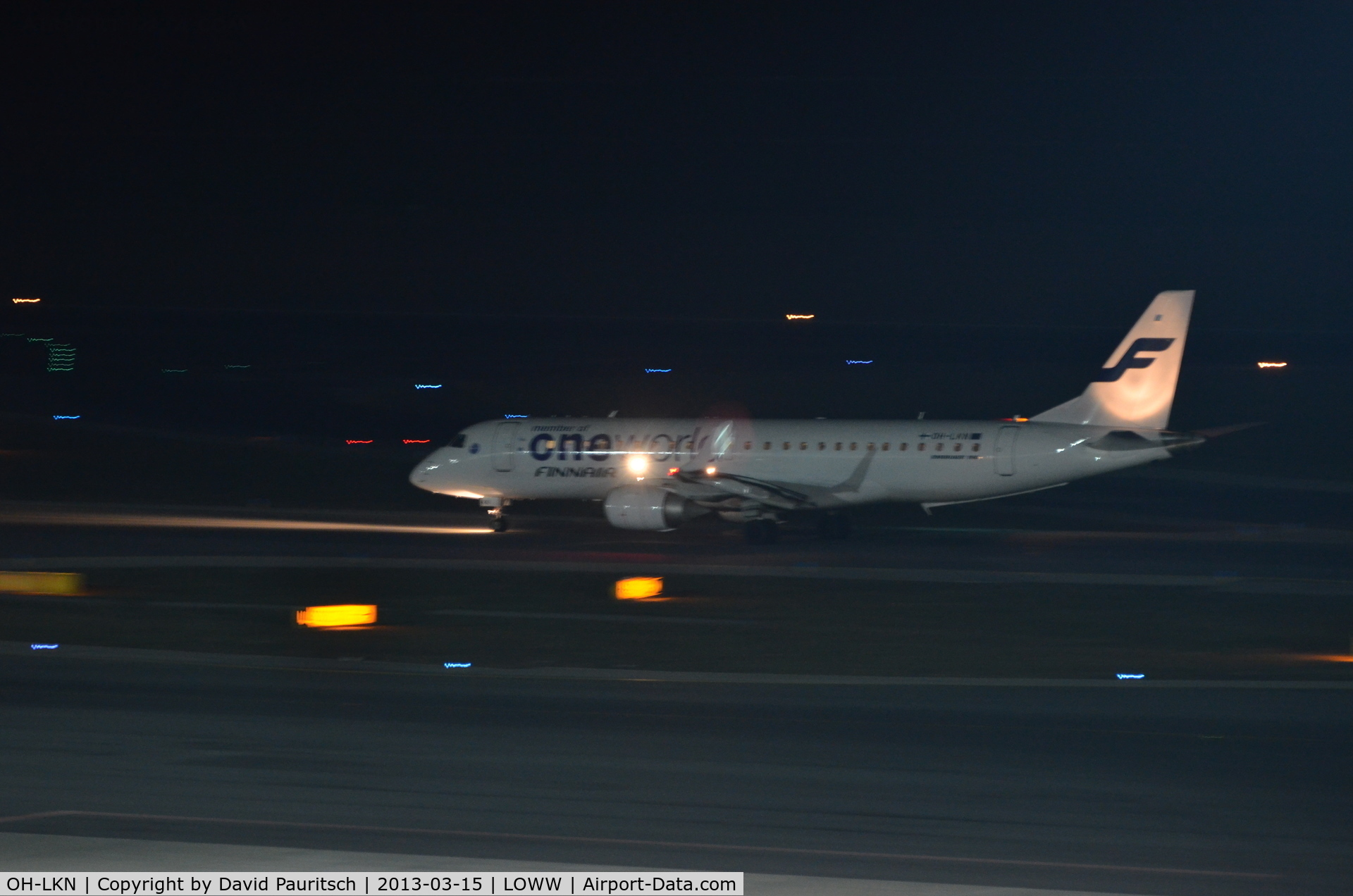 OH-LKN, 2009 Embraer 190LR (ERJ-190-100LR) C/N 19000252, ONEWORLD!!!