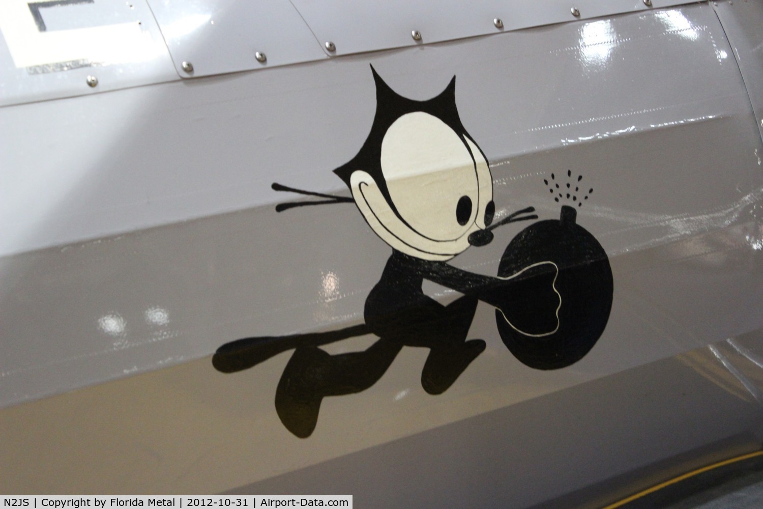 N2JS, 1996 Boeing B75N1 C/N 75-1349, Felix the Cat on Stearman at NBAA Orlando Convention