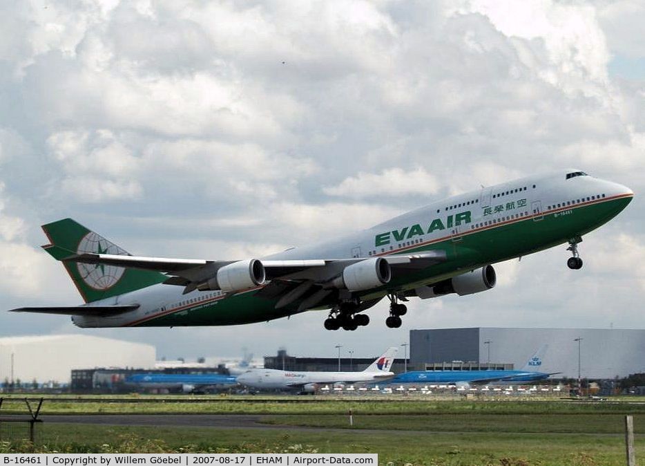 B-16461, 1993 Boeing 747-45EM(BCF) C/N 27154, Landing on runway 06 of Schiphol Airport