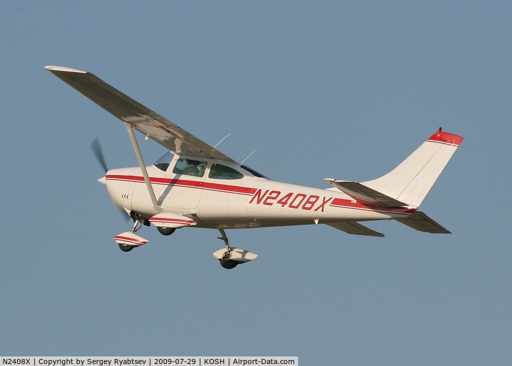 N2408X, 1965 Cessna 182H Skylane C/N 18256308, Oshkosh 2009