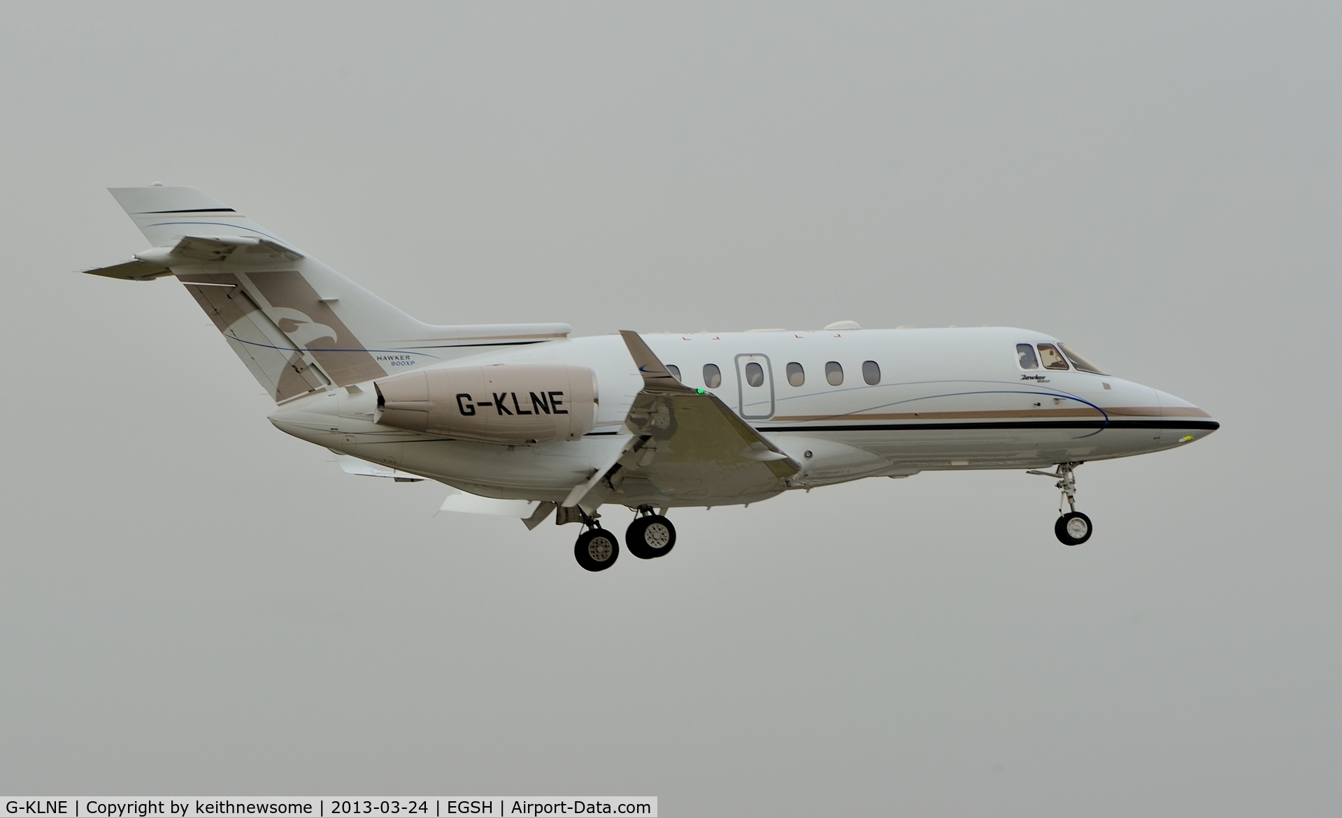 G-KLNE, 2011 Hawker Beechcraft 900XP C/N HA-0186, Local returning home !