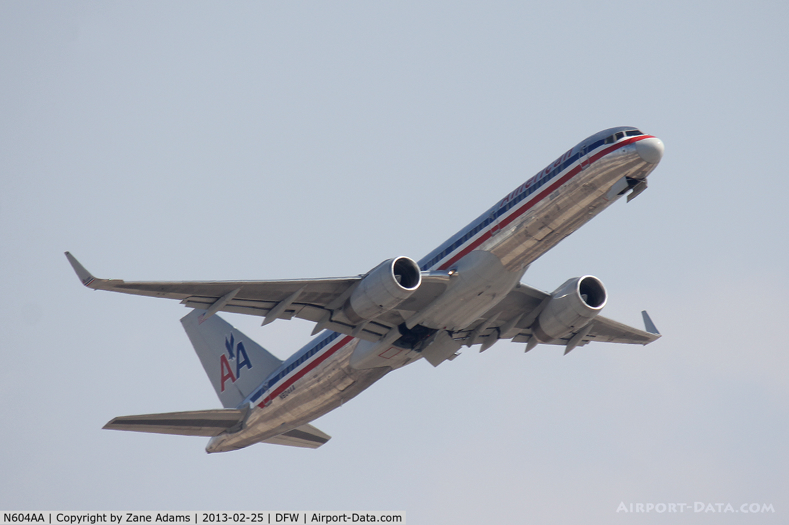 N604AA, 1995 Boeing 757-223 C/N 27055, American Airlines departing DFW Airport