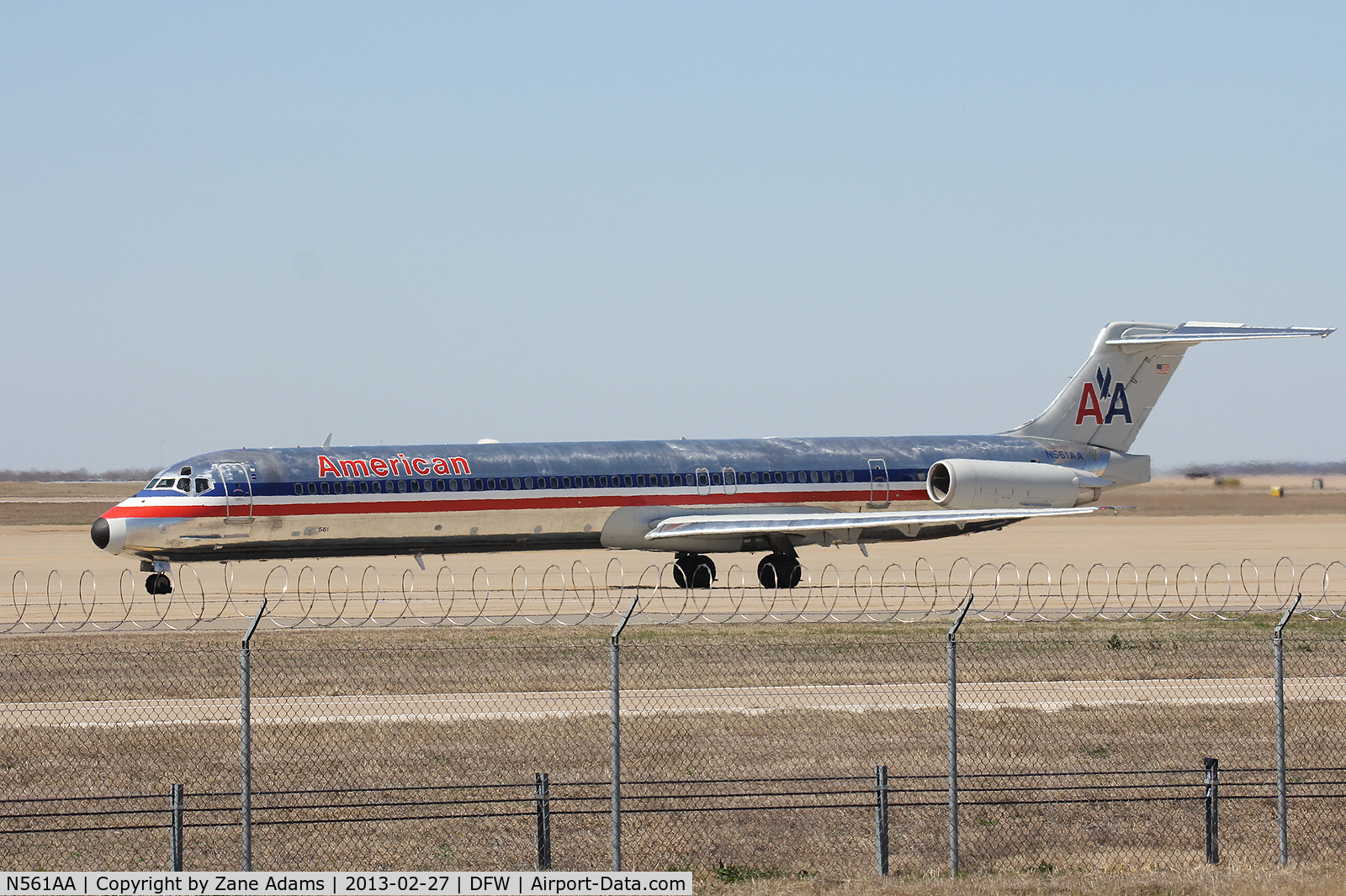 N561AA, 1991 McDonnell Douglas MD-82 (DC-9-82) C/N 53091, American Airlines at DFW Airport