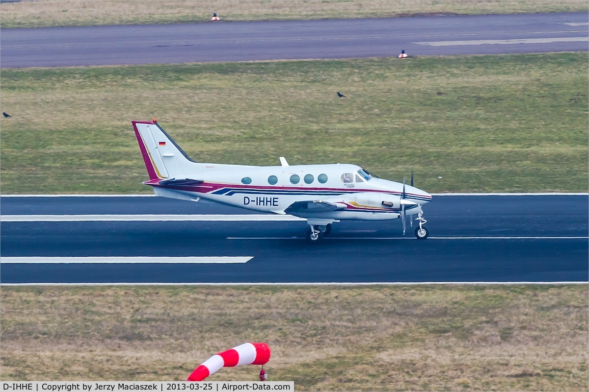 D-IHHE, Beech C90B King Air C/N LJ-1327, Beech C90B King Air,