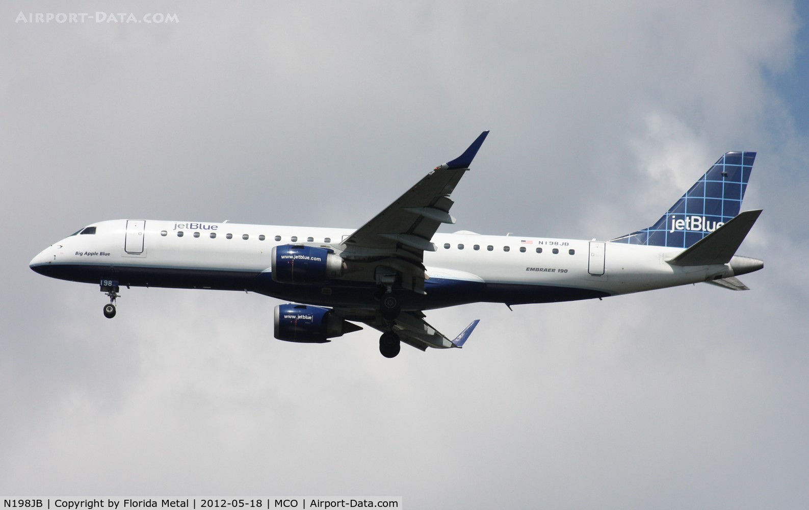 N198JB, 2006 Embraer 190AR (ERJ-190-100IGW) C/N 19000021, Jet Blue E190