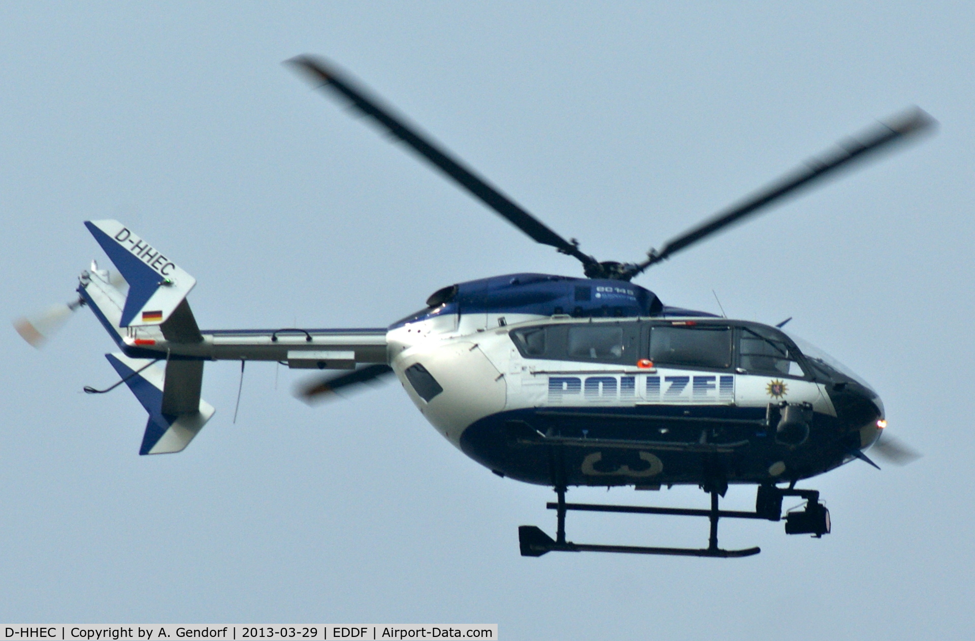 D-HHEC, Eurocopter-Kawasaki EC-145 (BK-117C-2) C/N 9081, Polizei, overflying Frankfurt Int´l (EDDF)
