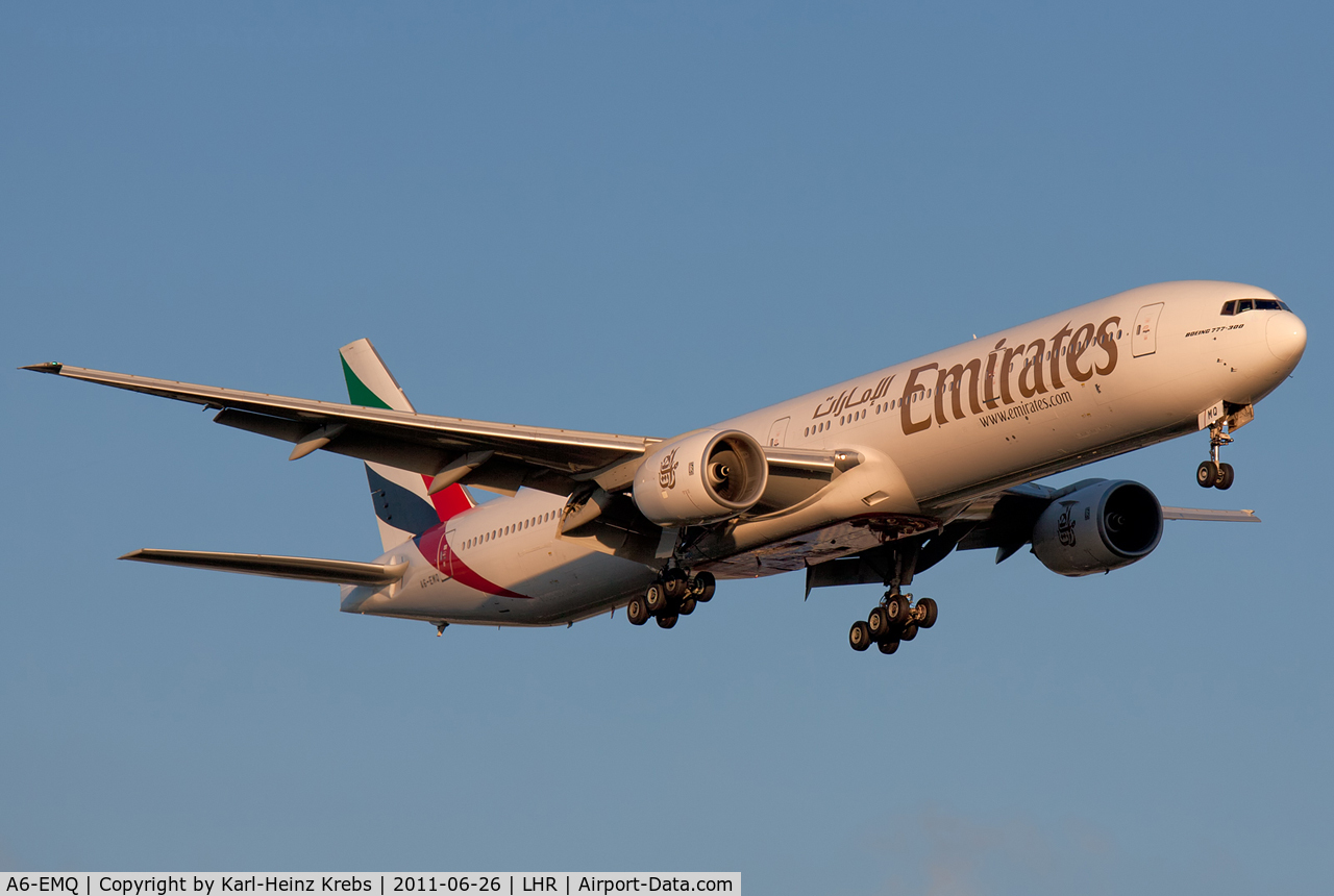 A6-EMQ, 2002 Boeing 777-31H C/N 32697, Emirates