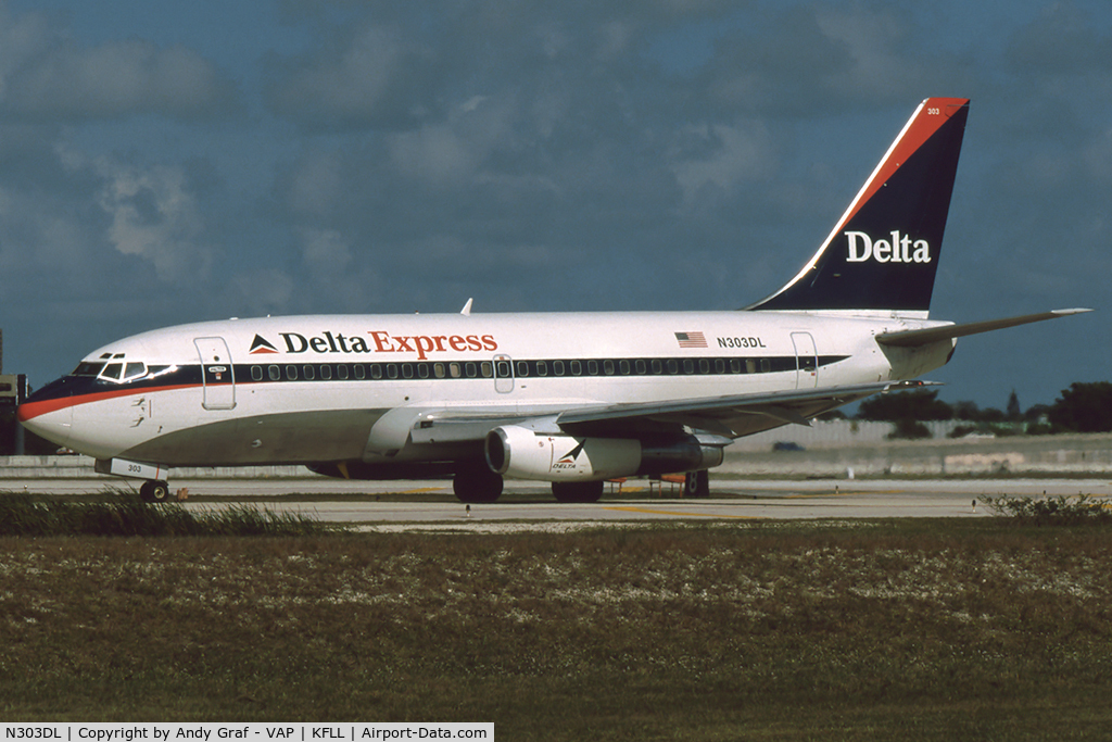 N303DL, 1983 Boeing 737-232 C/N 23075, Delta Express 737-200