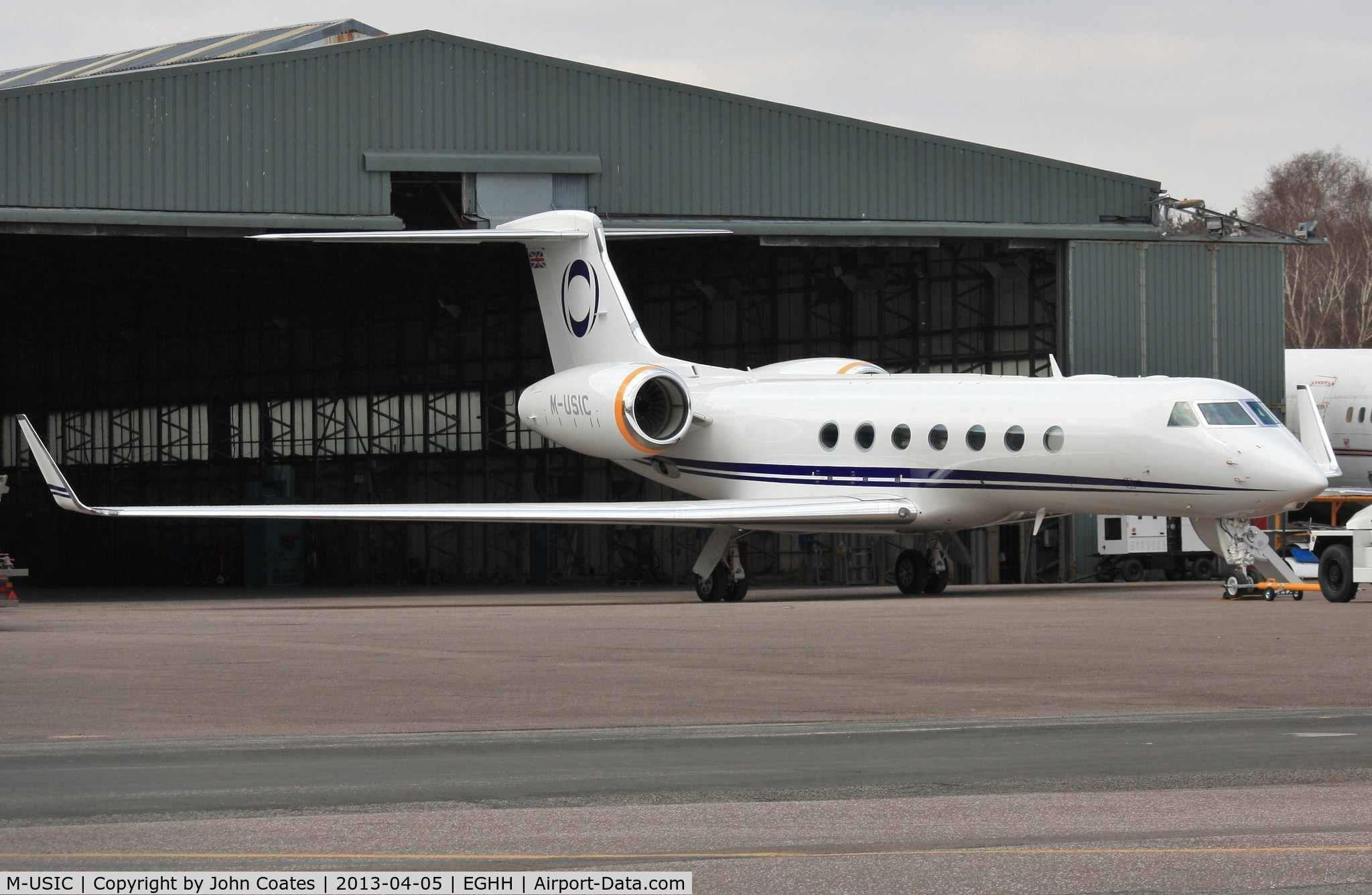 M-USIC, 2012 Gulfstream Aerospace V-SP G550 C/N 5394, Receiving attention 