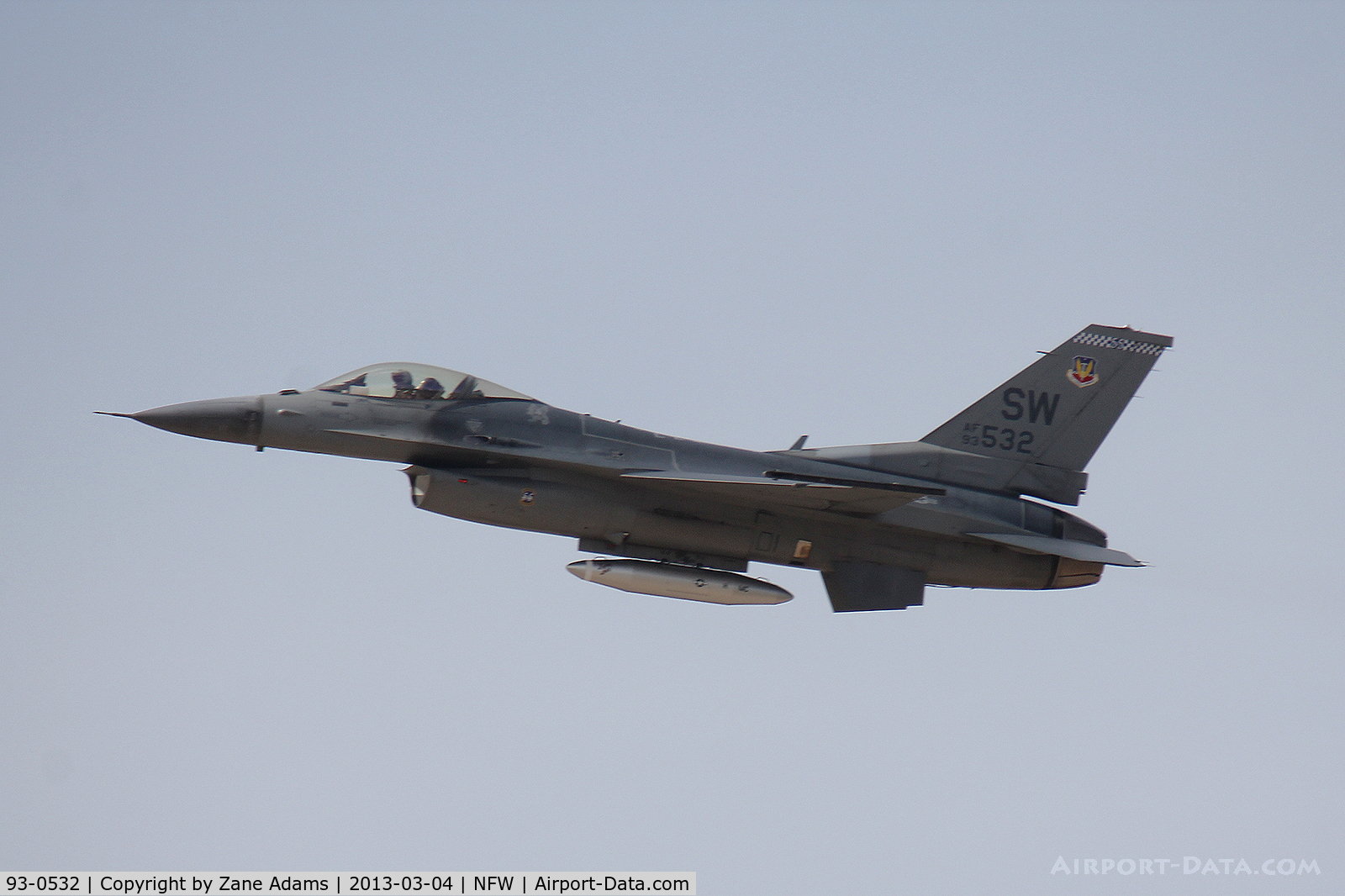 93-0532, 1993 Lockheed F-16C Fighting Falcon C/N CC-167, USAF F-16 departing NAS Fort Worth