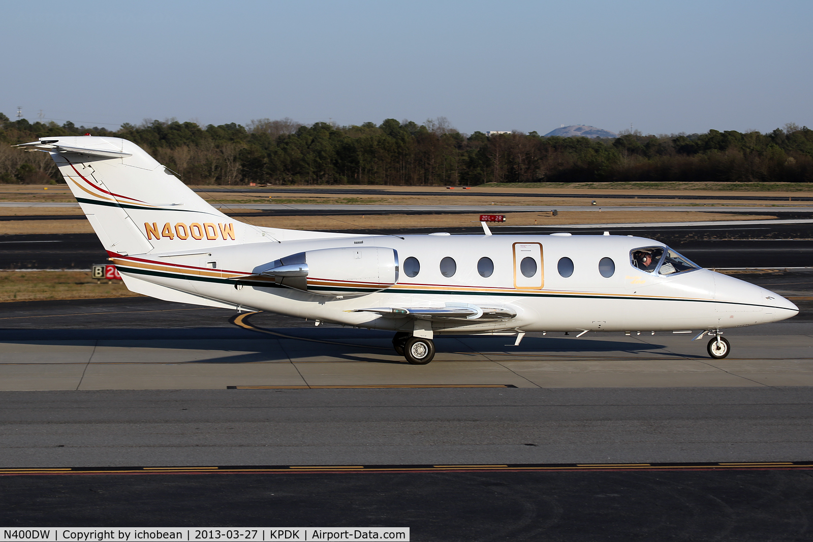 N400DW, 1988 Beech 400 Beechjet C/N RJ-40, Canon 5D Mark III / Canon 100-400 L IS USM