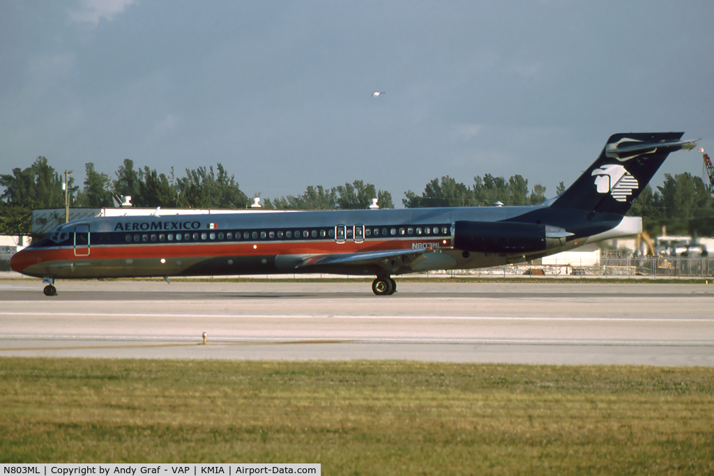 N803ML, 1989 McDonnell Douglas DC-9-87 C/N 49726, Aeromexica MD87