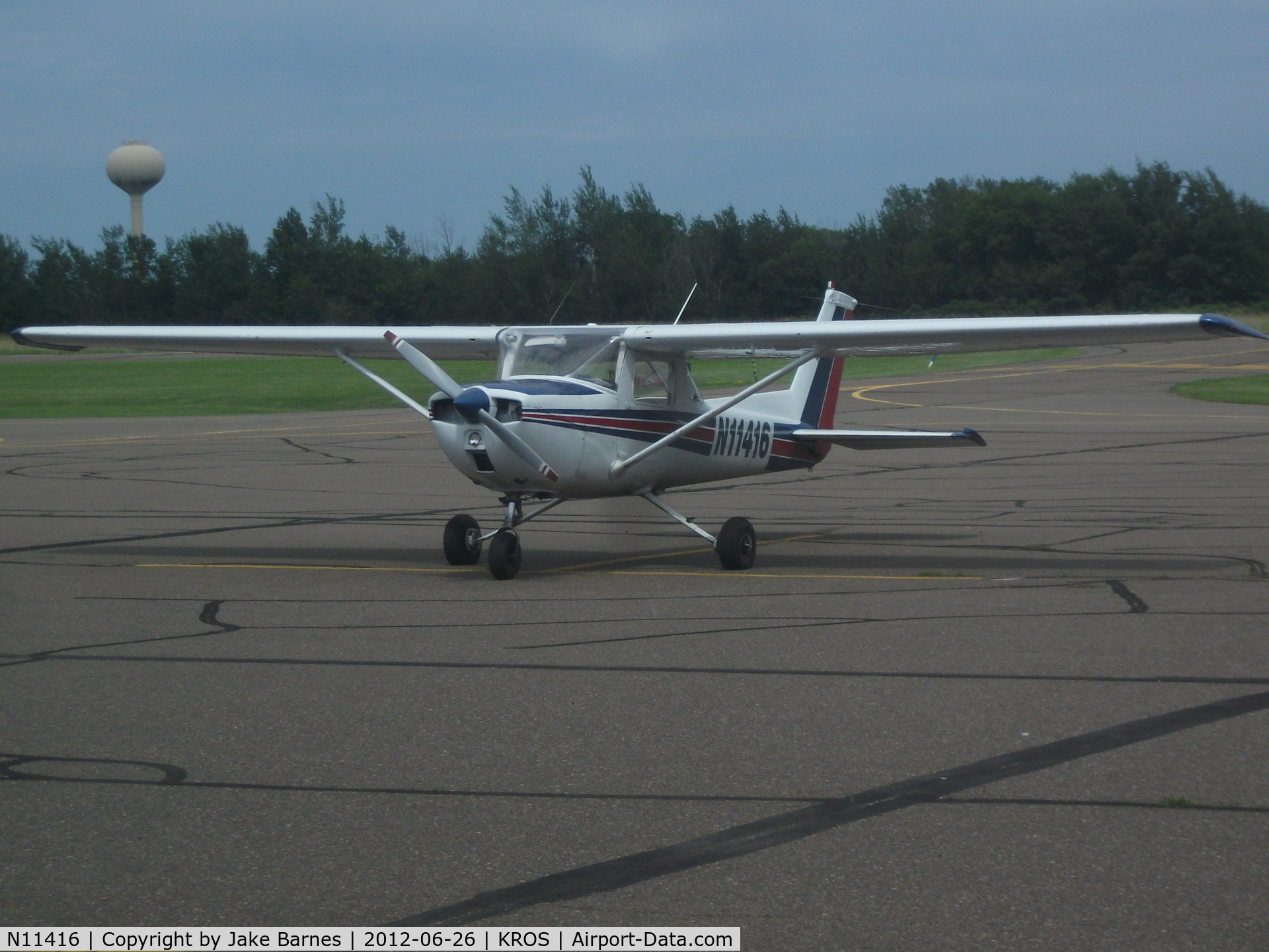 N11416, 1973 Cessna 150L C/N 15075404, I use this plane for flight training.