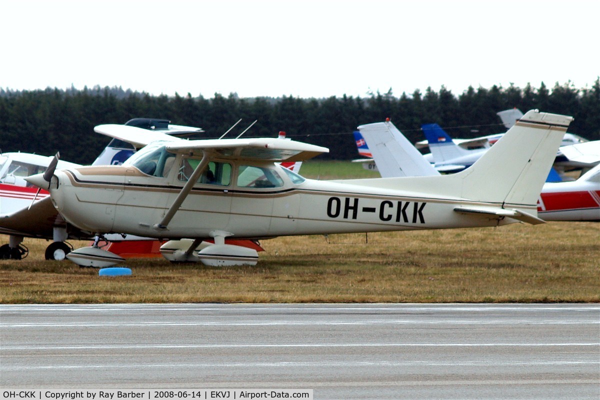OH-CKK, Cessna 172N C/N 17267772, Cessna 172N Skyhawk [172-67772] Stauning~OY 14/06/2008
