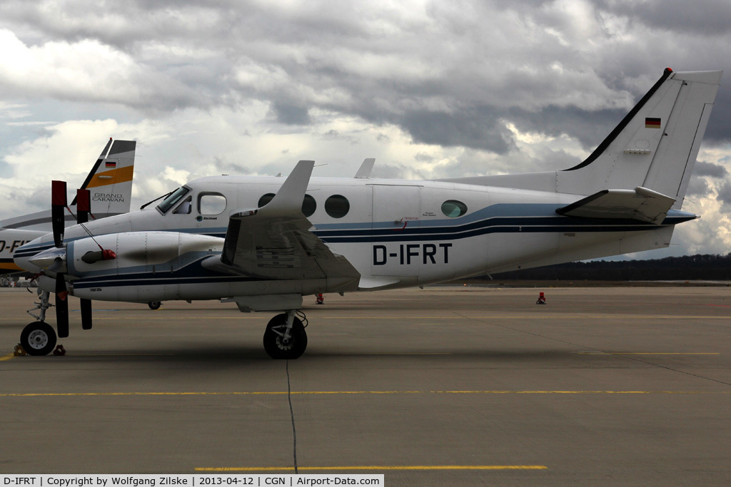 D-IFRT, 1991 Beech C90A King Air C/N LJ-1284, visitor
