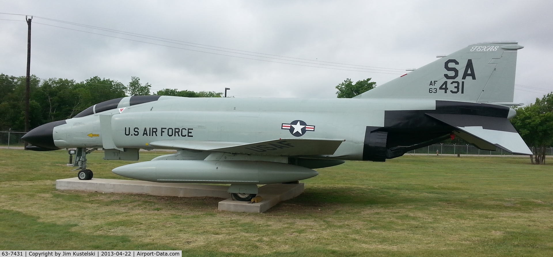 63-7431, 1963 McDonnell F-4C Phantom II C/N 383, Static display