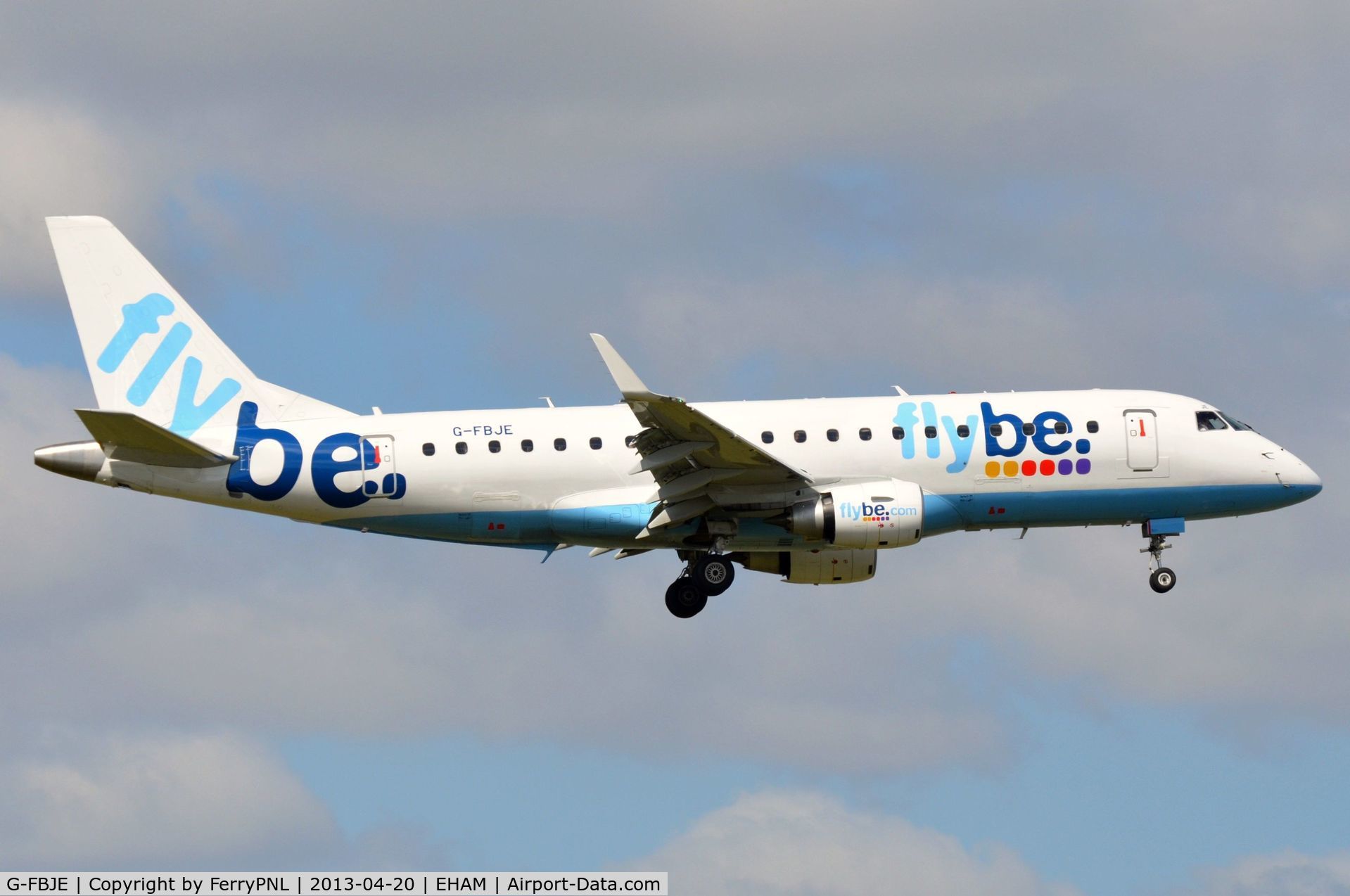 G-FBJE, 2012 Embraer 175STD (ERJ-170-200) C/N 17000336, Flybe ERJ175 landing in AMS