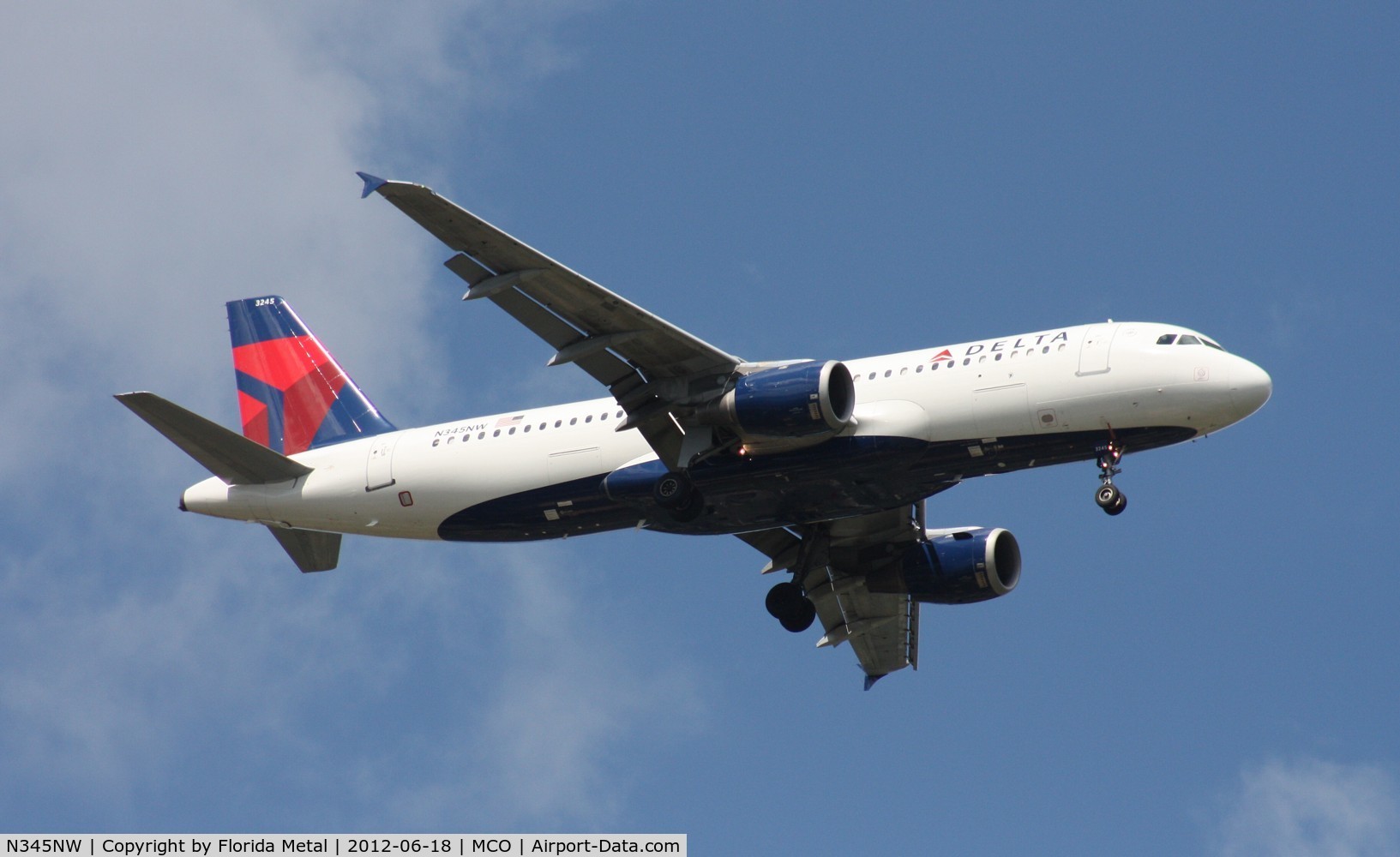 N345NW, 1993 Airbus A320-212 C/N 399, Delta A320