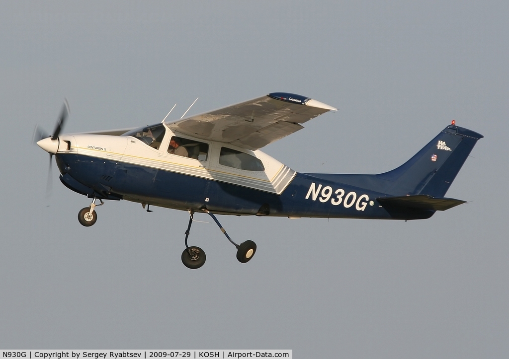 N930G, 1977 Cessna 210M Centurion C/N 21061866, AirVenture 2009