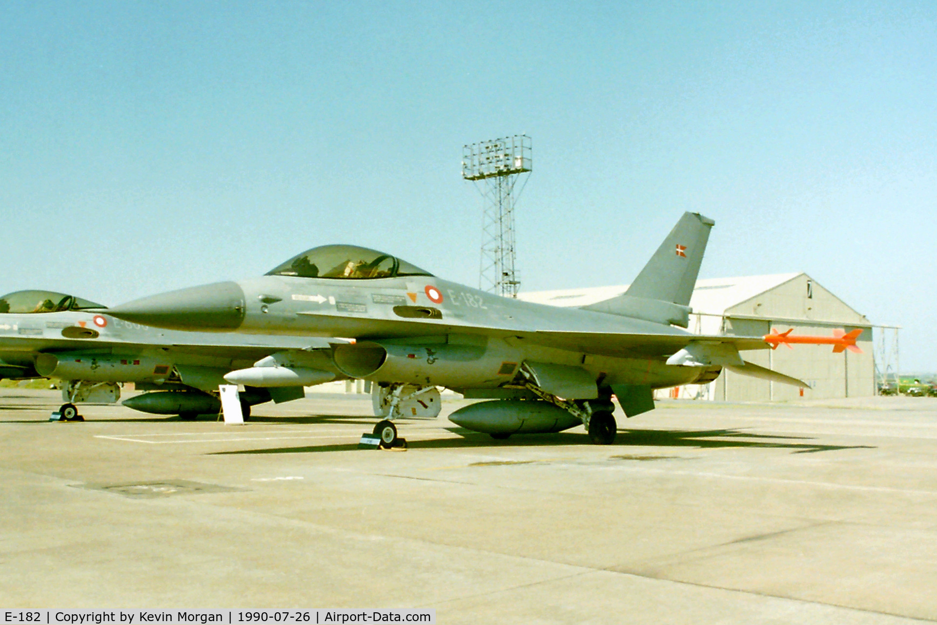 E-182, SABCA F-16AM Fighting Falcon C/N 6F-9, Raf Brawdy Airshow 26/07/1990