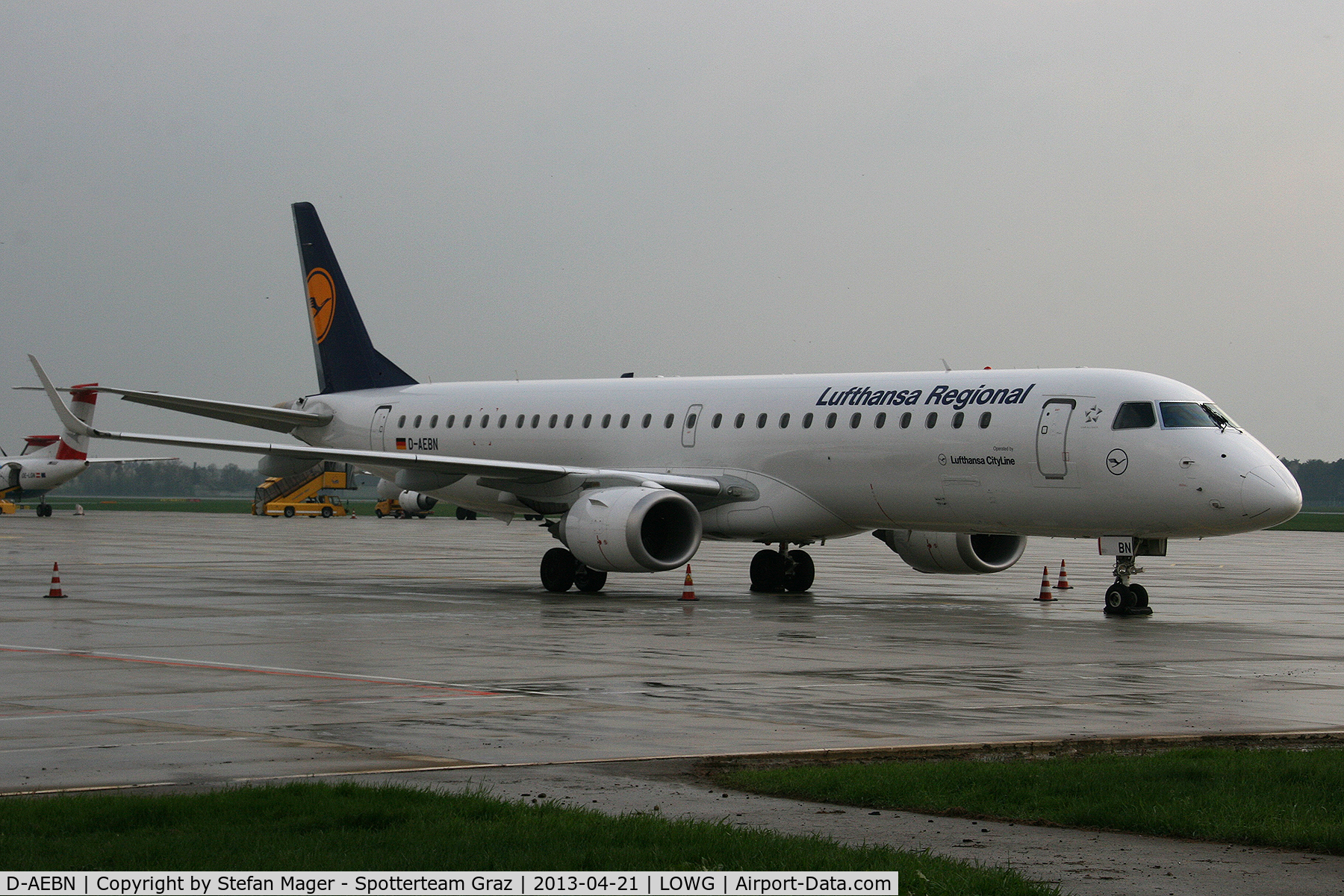 D-AEBN, 2012 Embraer 195LR (ERJ-190-200LR) C/N 19000532, Lufthansa E195 @GRZ