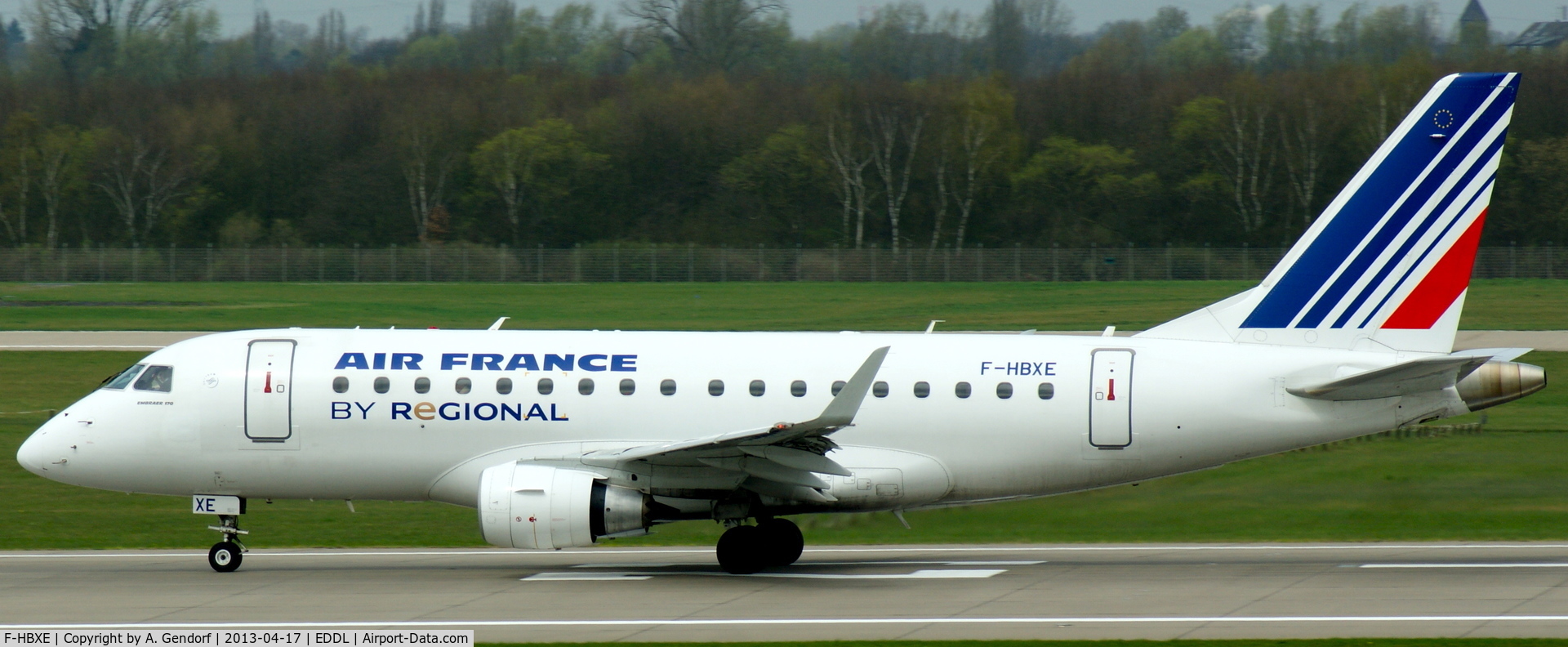 F-HBXE, 2009 Embraer 170ST (ERJ-170-100ST) C/N 17000286, Regional (Air France cs.), is speeding up on RWY 23L at Düsseldorf Int´l (EDDL)