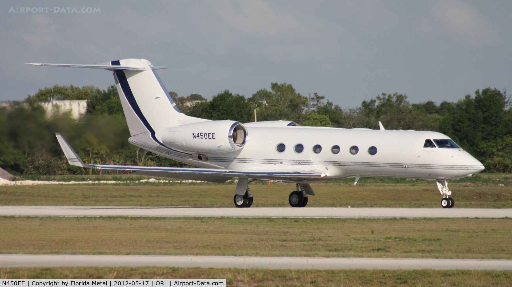 N450EE, Gulfstream Aerospace GIV-X (G450) C/N 4163, Gulfstream 450