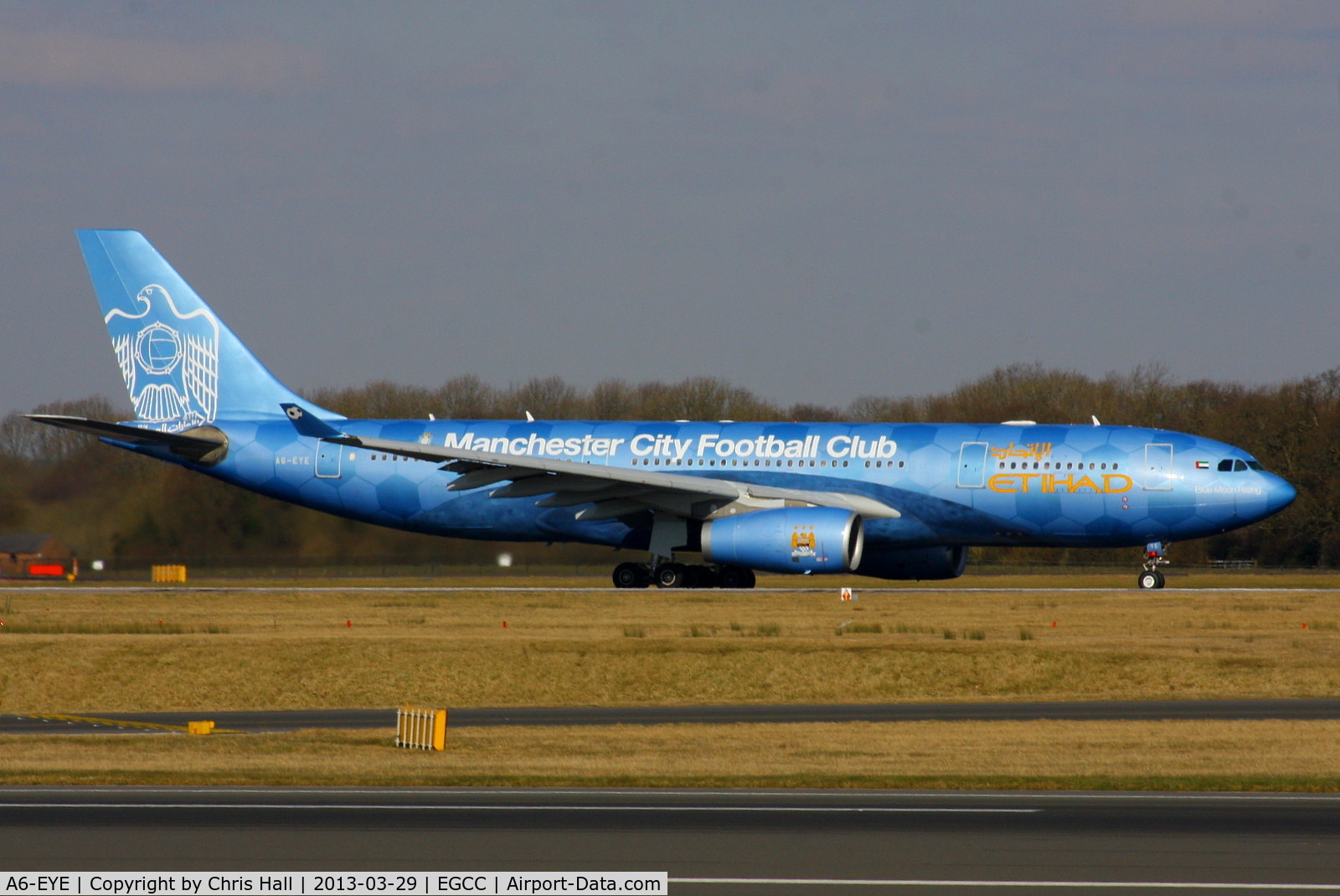 A6-EYE, 2005 Airbus A330-243 C/N 688, Etihad logo jet in full Manchester City FC colour scheme