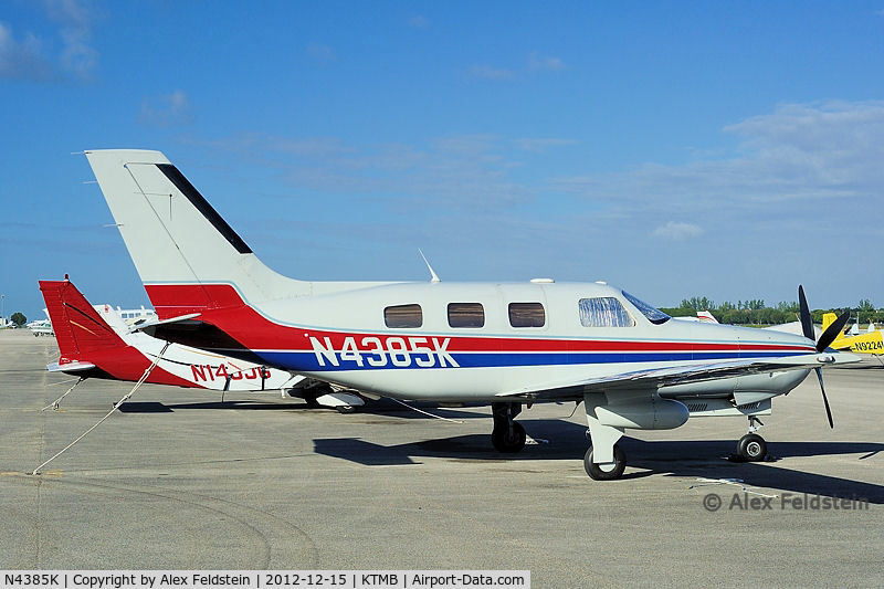 N4385K, 1984 Piper PA-46-310P Malibu C/N 46-8508027, @Kendall-Tamiami
