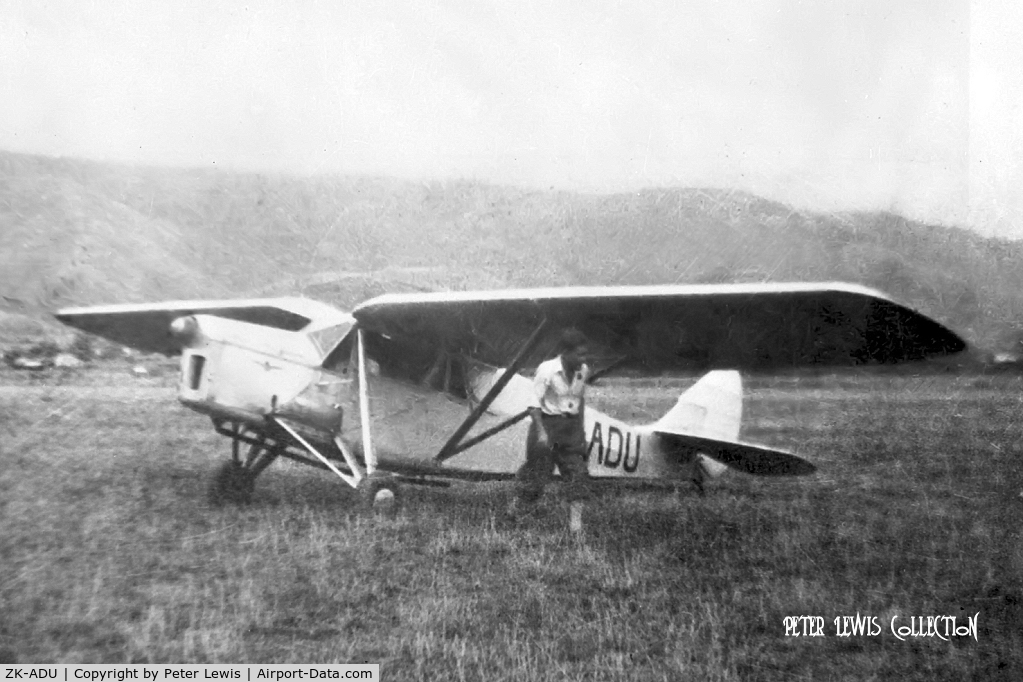 ZK-ADU, De Havilland DH.80A Puss Moth C/N 2001, Motueka, 1938