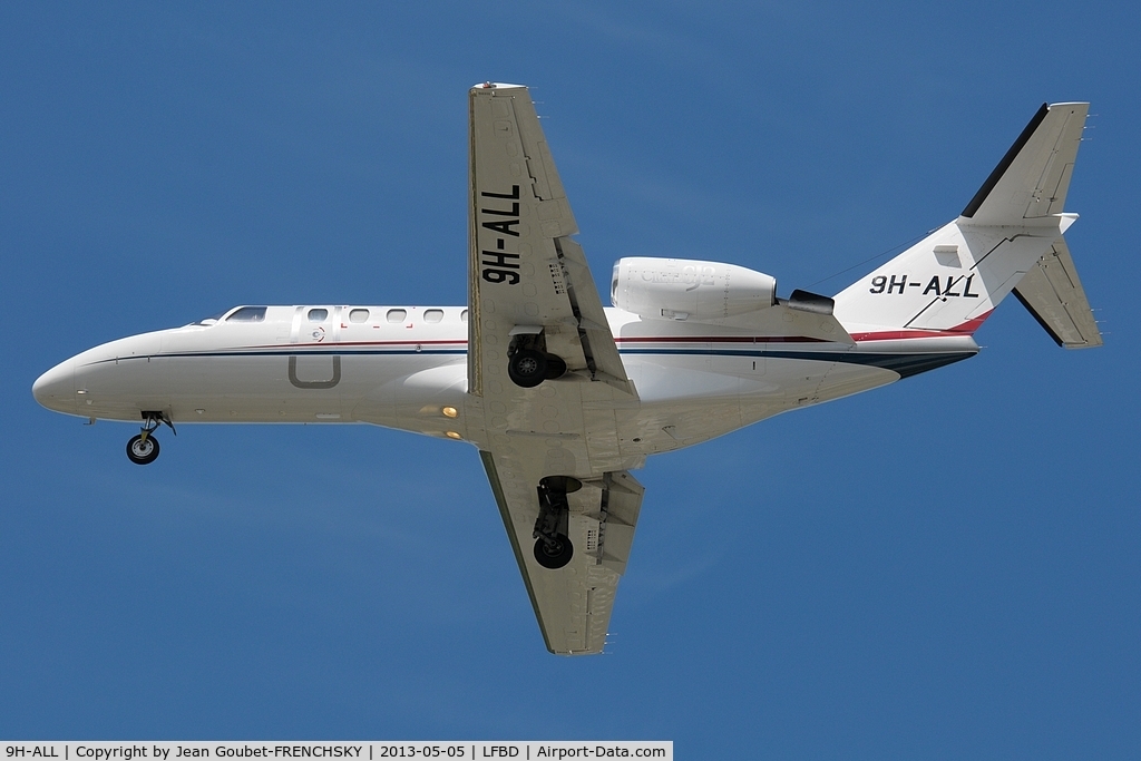 9H-ALL, 2000 Cessna 525A CitationJet CJ2 C/N 525A-0005, LuxWing landing 23