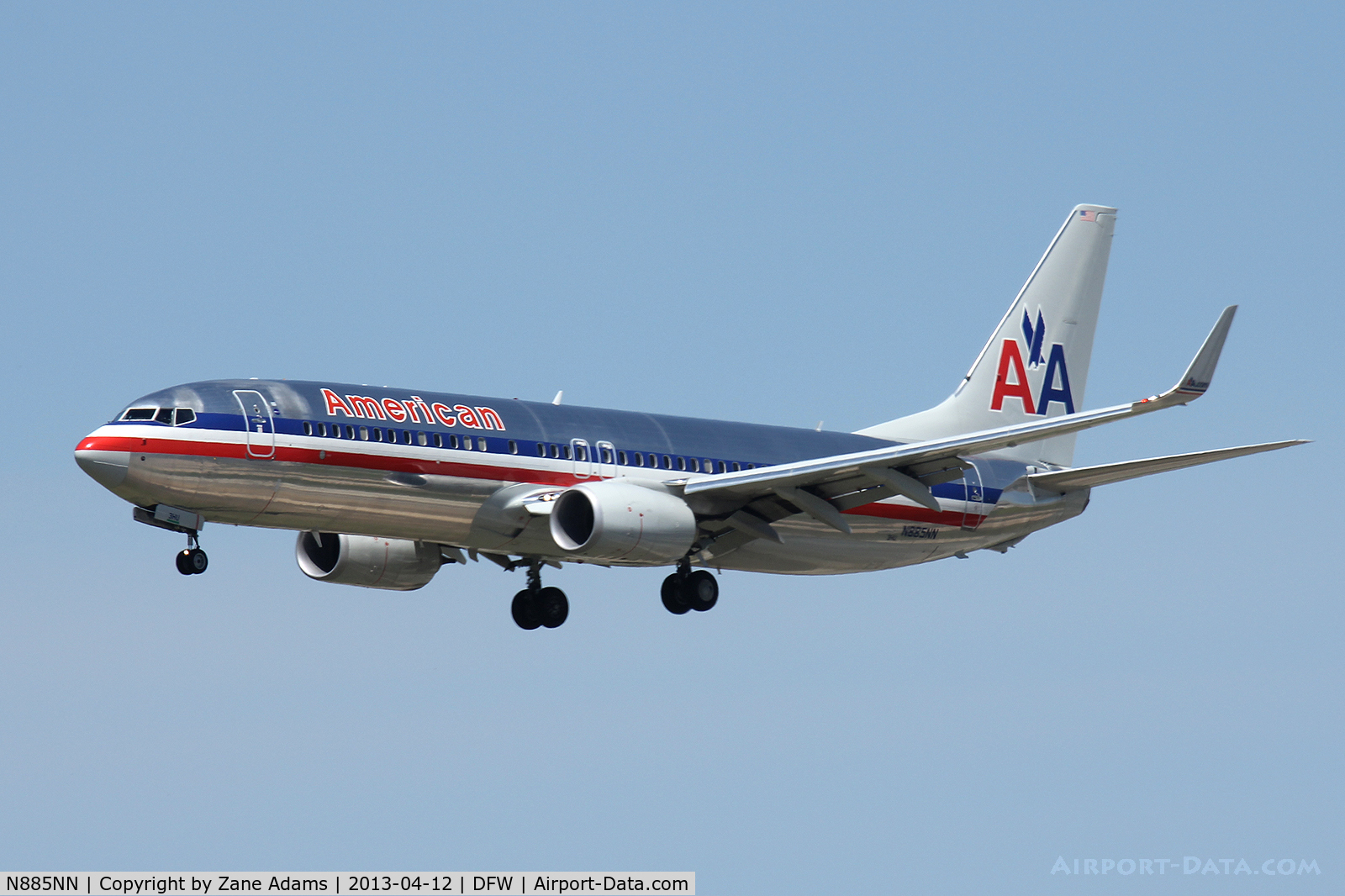 N885NN, Boeing 737-823 C/N 31139, American Airlines landing at DFW Airport