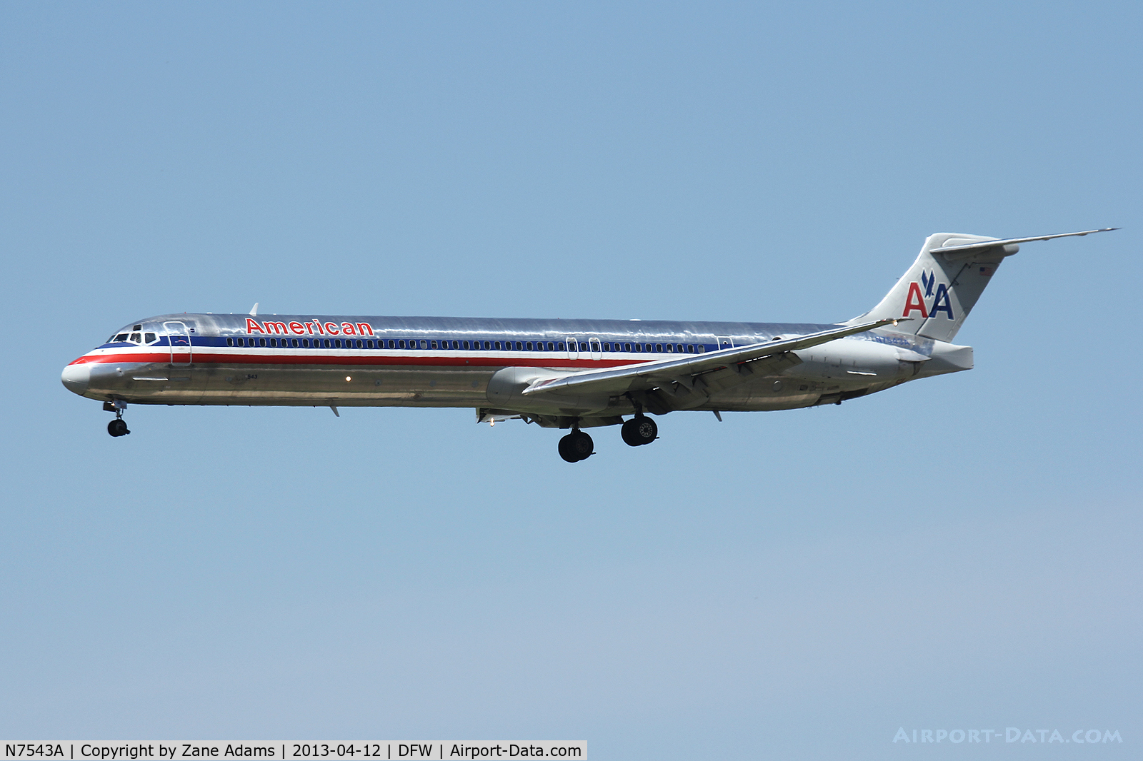 N7543A, 1990 McDonnell Douglas MD-82 (DC-9-82) C/N 53025, American Airlines landing at DFW Airport