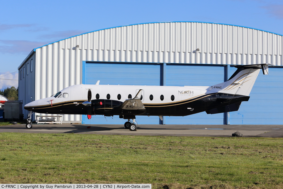 C-FRNC, 1998 Beech 1900D C/N UE-316, Beats me why it's parked behind a hanger on a beautiful weekend.