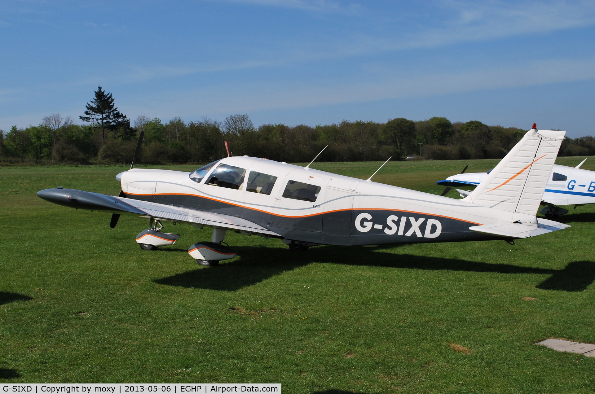 G-SIXD, 1970 Piper PA-32-300 Cherokee Six Cherokee Six C/N 32-7140007, Piper Cherokee Six D at Popham