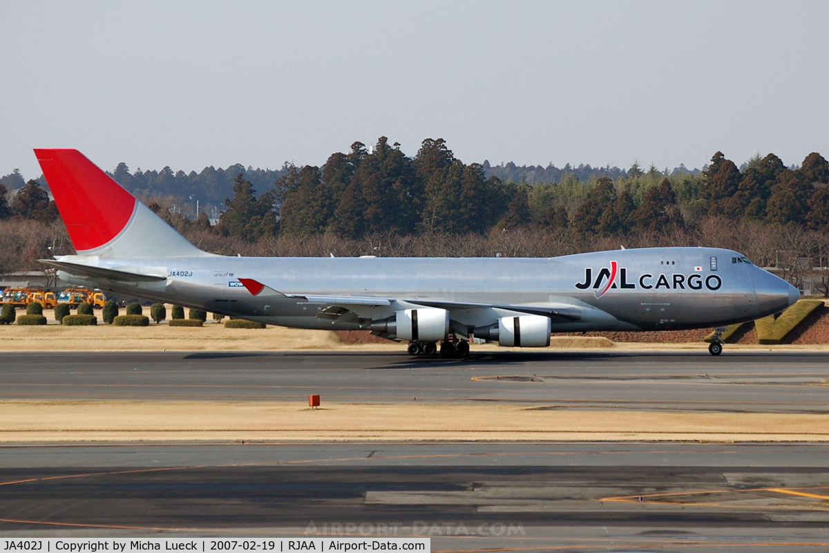JA402J, 2004 Boeing 747-446F C/N 33749, At Nartia
