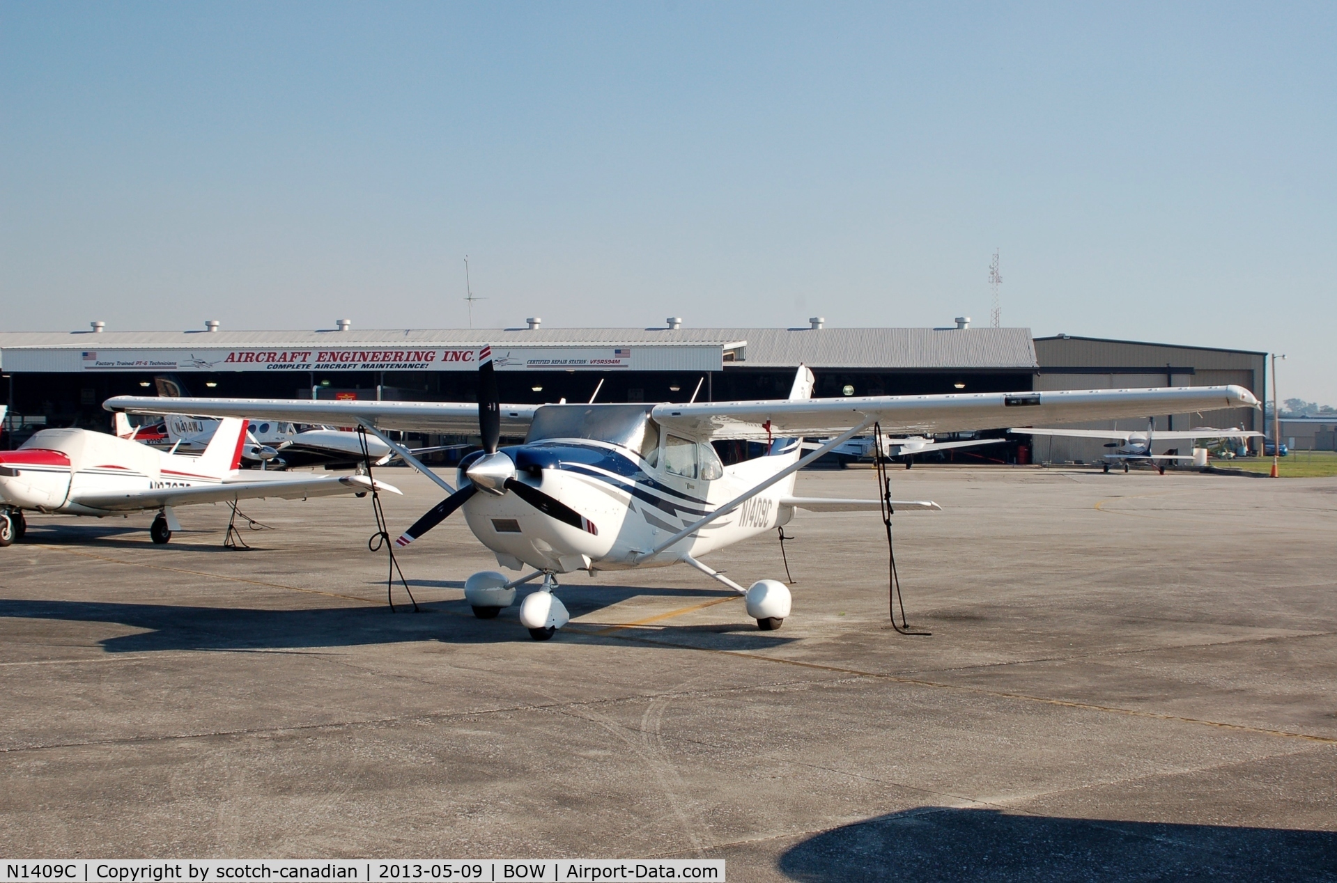 N1409C, 2005 Cessna 182T Skylane C/N 18281609, 2005 Cessna 182T, N1409C, at Bartow Municipal Airport, Bartow, FL 