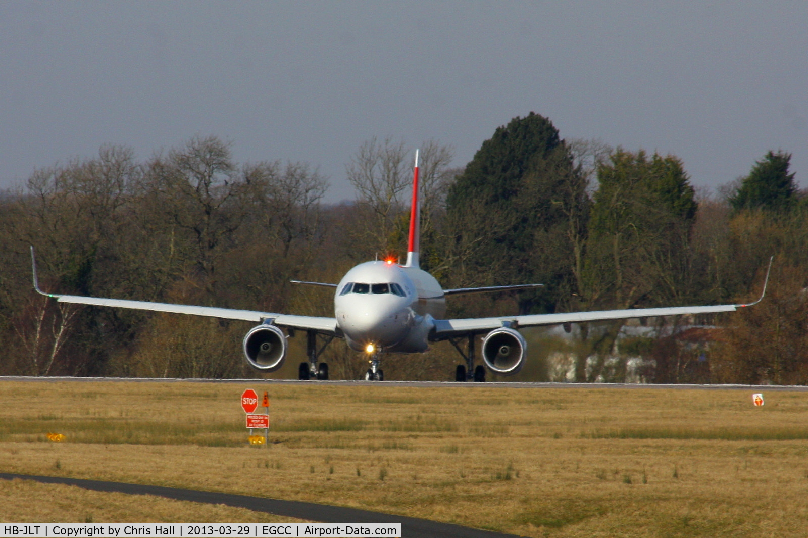 HB-JLT, 2013 Airbus A320-214 C/N 5518, Brand new A320 fitted with 
